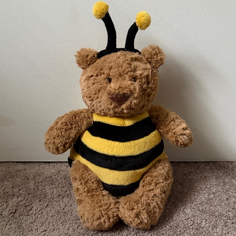 ‼️AUTHENTIC‼️ NWT JELLYCAT Bartholemew Bear Bumblebee